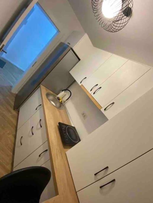 Enescu Flat Apartment Сучеава Екстериор снимка